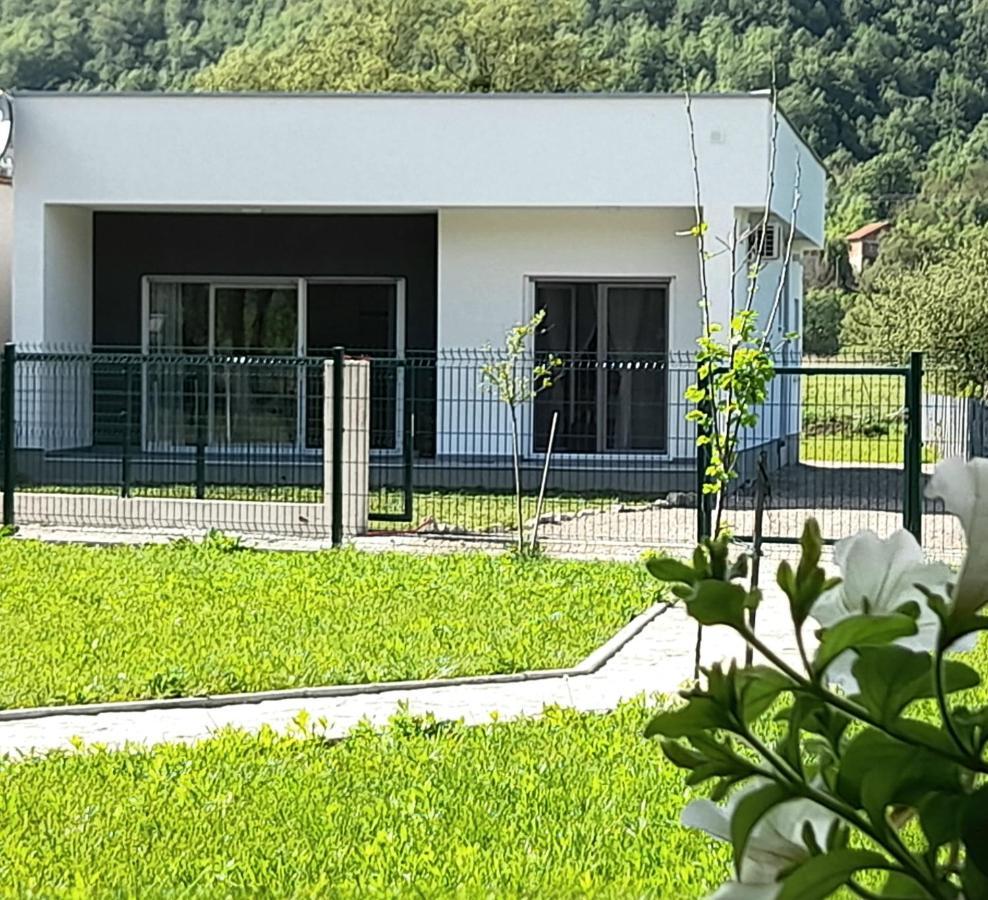 Una Luxury Home بيهاتش المظهر الخارجي الصورة