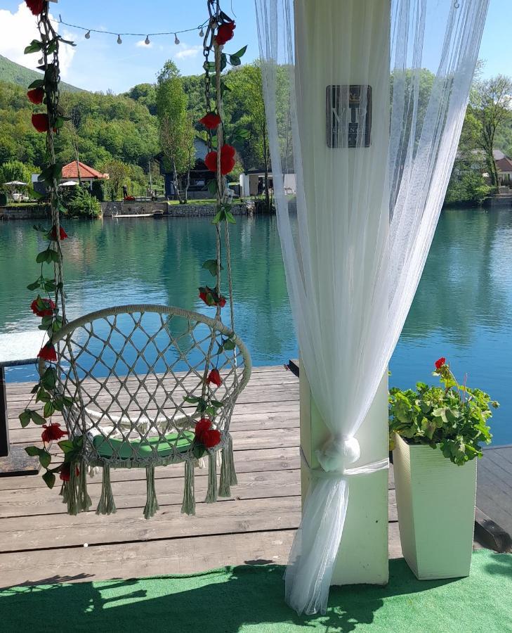 Una Luxury Home بيهاتش المظهر الخارجي الصورة