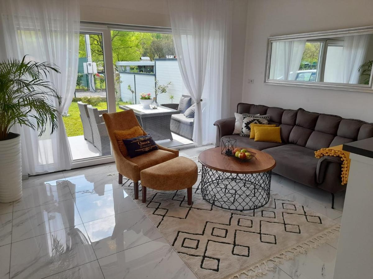 Una Luxury Home بيهاتش المظهر الخارجي الصورة