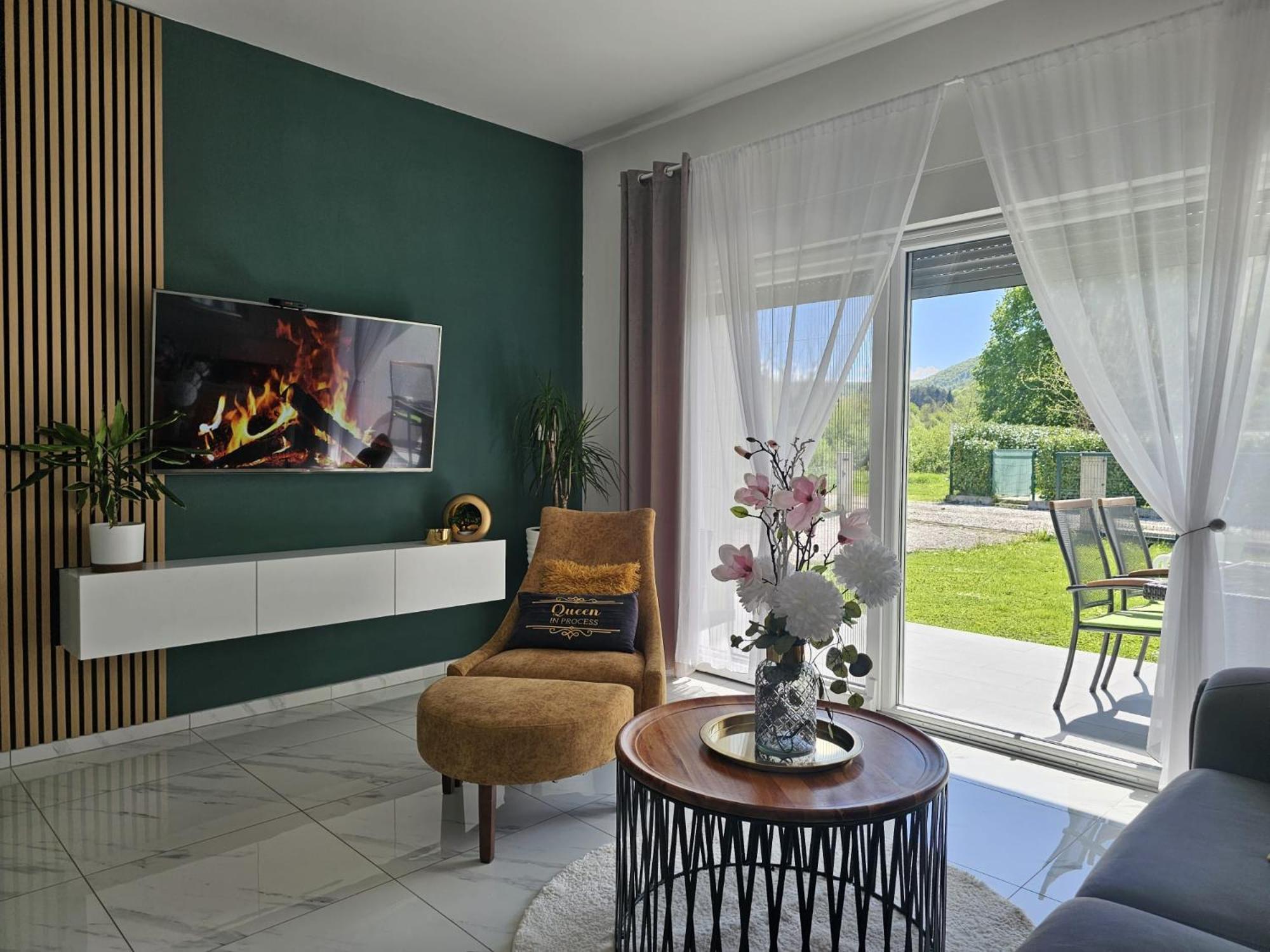 Una Luxury Home بيهاتش المظهر الخارجي الصورة